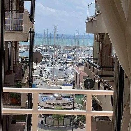 Appartamento Sul Porto נטונו מראה חיצוני תמונה