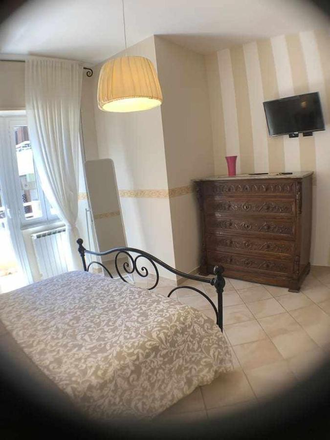 Appartamento Sul Porto נטונו מראה חיצוני תמונה